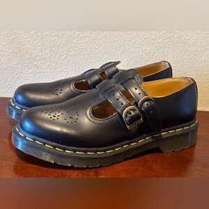 Dr. Martens Mary Jane’s Black
